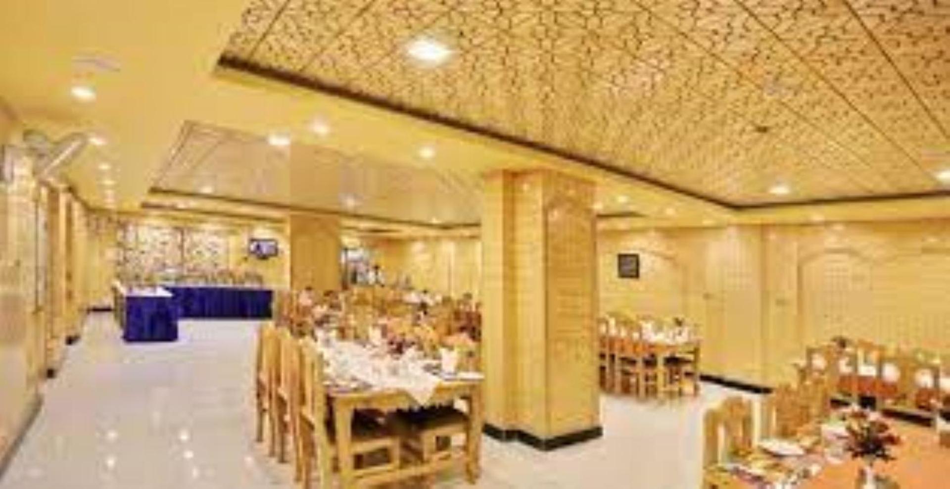 Hotel Shefaf Durgjan Exteriér fotografie