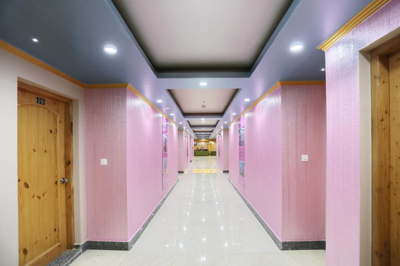 Hotel Shefaf Durgjan Exteriér fotografie